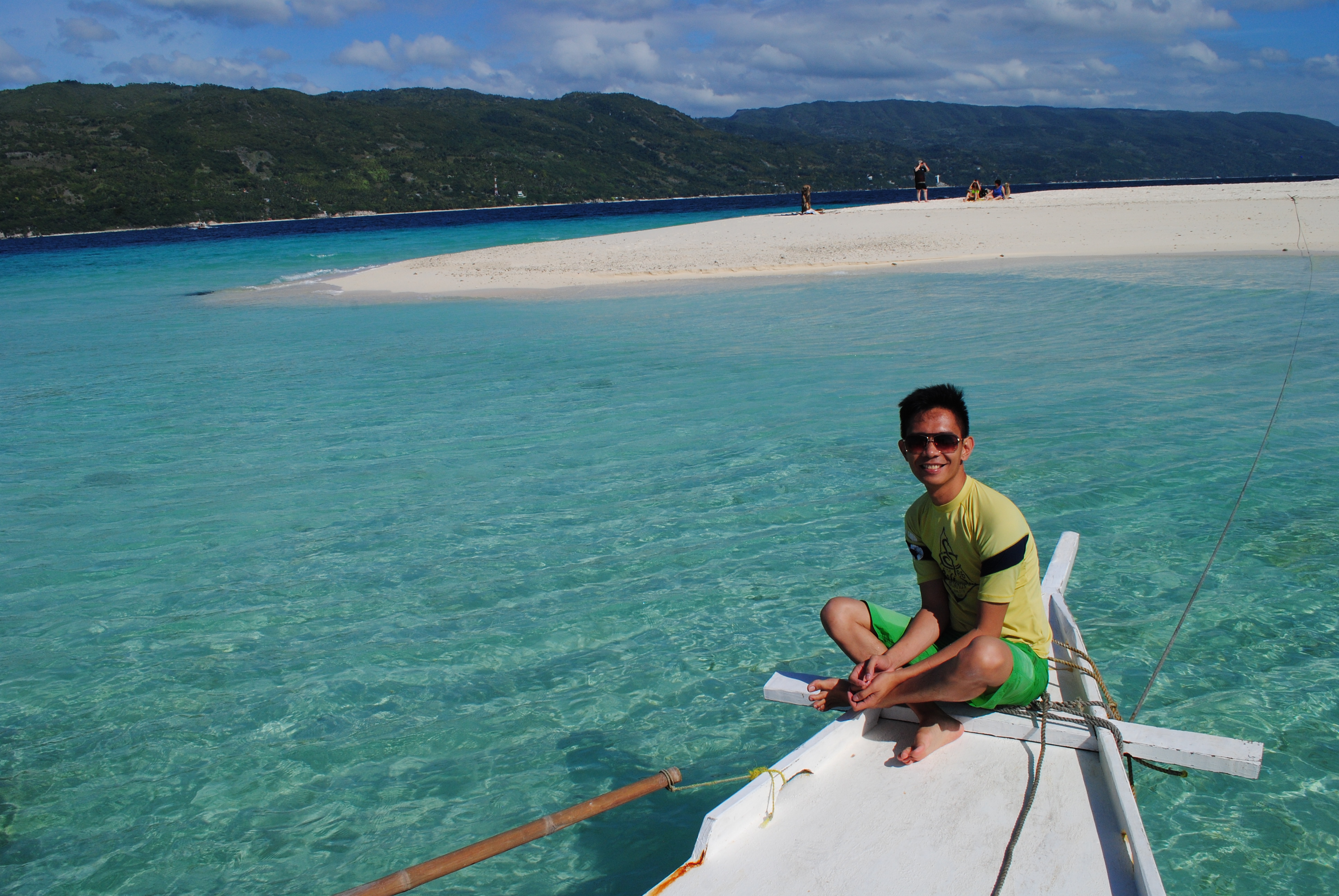 Approaching Sumilon Island.