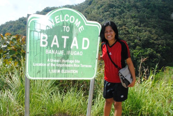 A friend of mine at the welcome post of Batad.